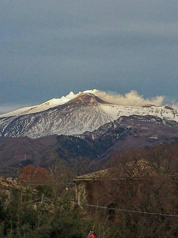 Etna Sweet Home Санта-Венерина Номер фото