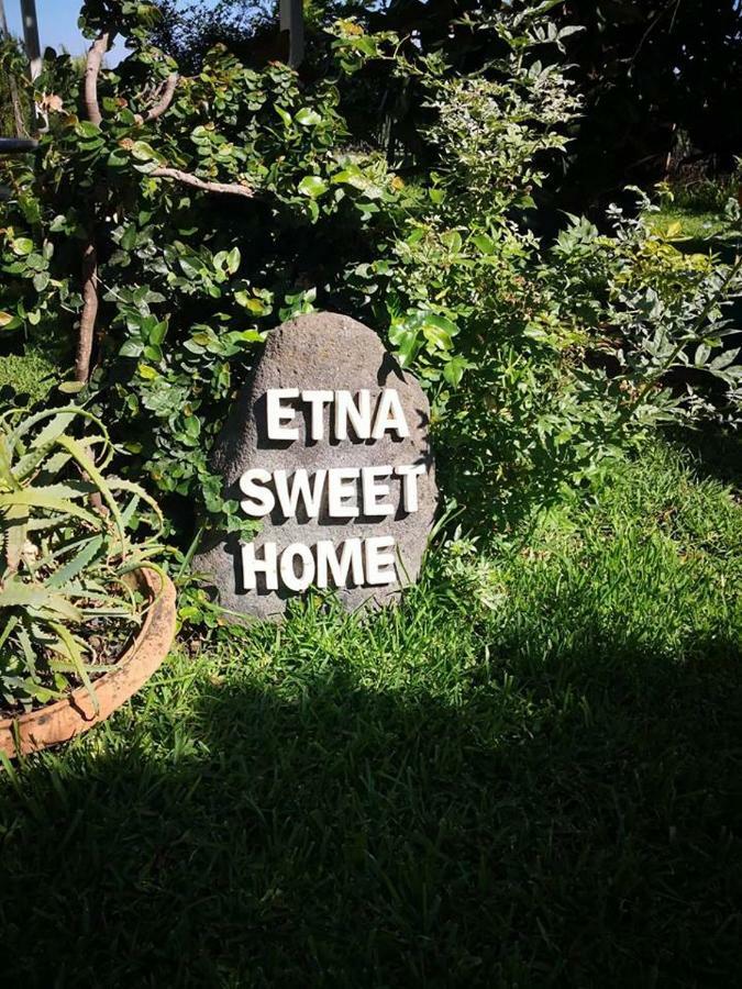 Etna Sweet Home Санта-Венерина Экстерьер фото